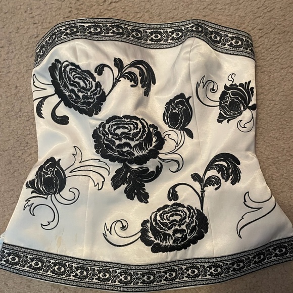 Strapless Top - Picture 1 of 4